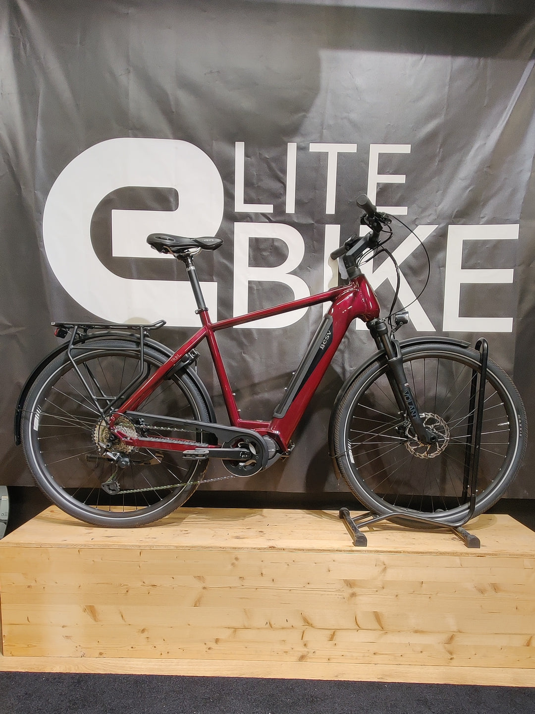 Besv TR 1,1 Burgundy Gloss käytetty