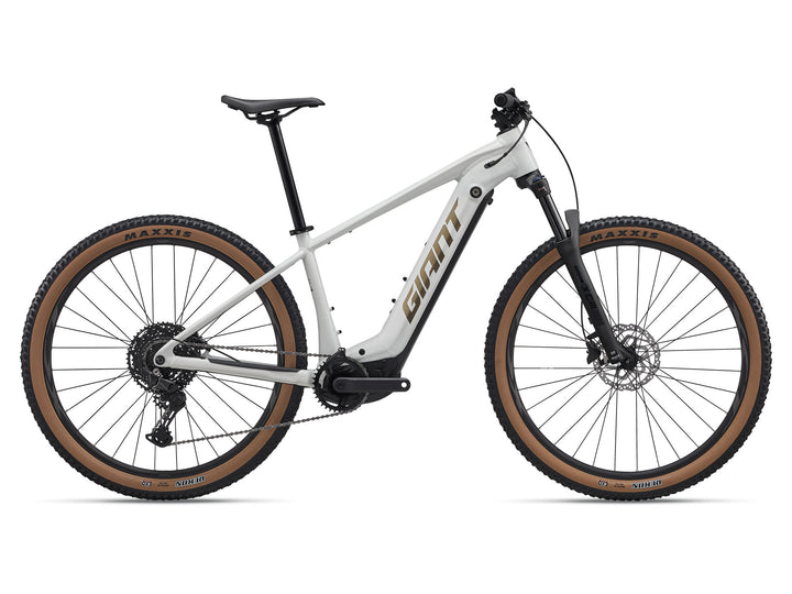 Giant Fathom E+ 2 2027 Null White
