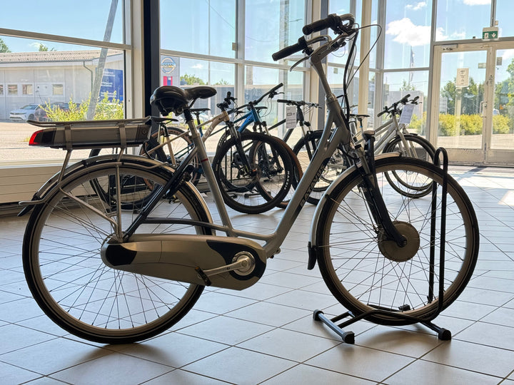 Käytetty Batavus Adagio koko 54