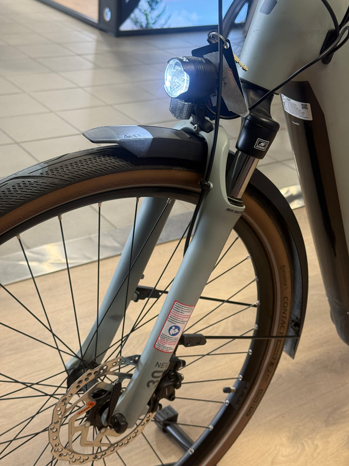 Käytetty Cube Supreme Hybrid 400Wh XS