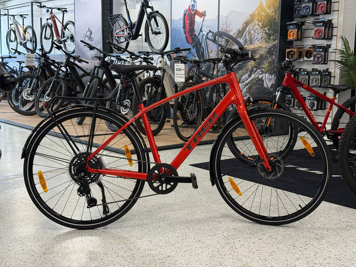 Käytetty Trek FX2 L koko