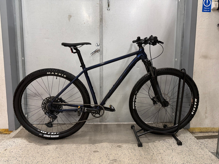 Käytetty White chameleon 290 LTD L