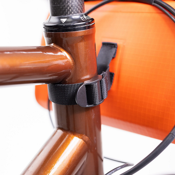 Laukku OXFORD Daytripper Aqua Evo Adv Pack Orange