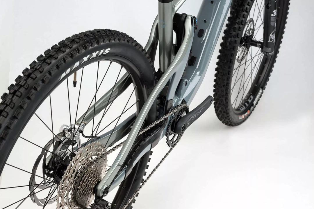 Ghost Path Riot CF/CF Advanced -